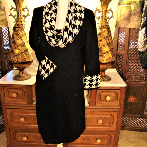 STUDIO ONE Dresses & Skirts - STUDIO ONE womens BLACK houndsooth Sweater dress L